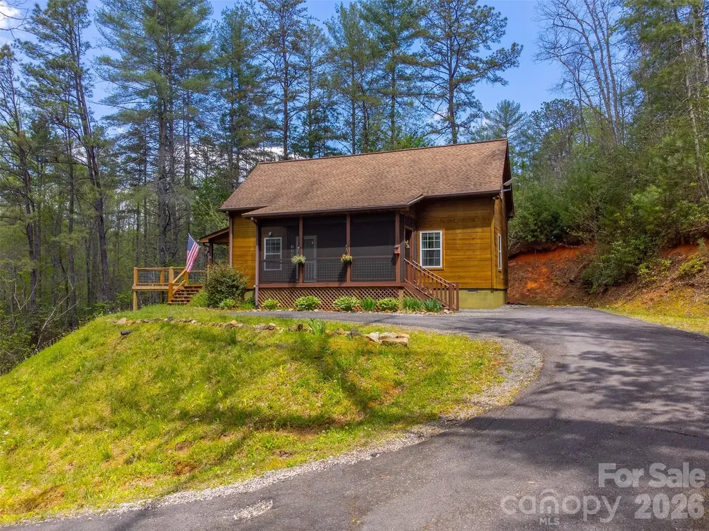 138 Hubbell Lane Robbinsville NC 28771