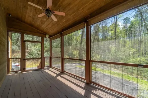 138 Hubbell Lane Robbinsville NC 28771