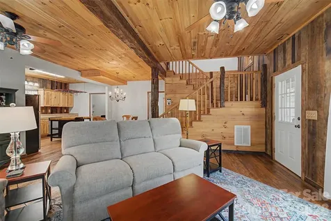 138 Hubbell Lane Robbinsville NC 28771
