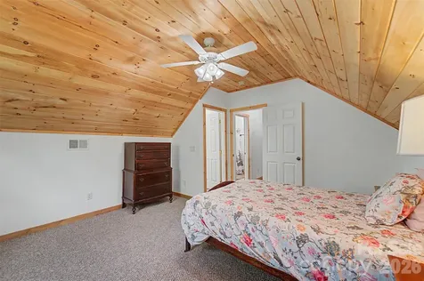 138 Hubbell Lane Robbinsville NC 28771