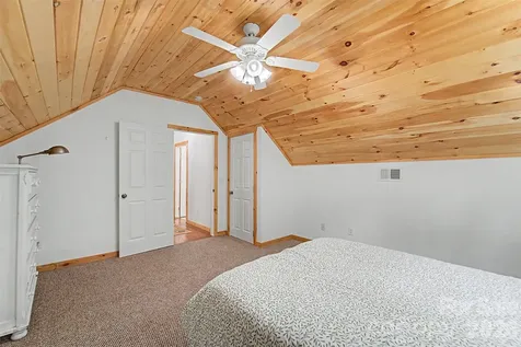 138 Hubbell Lane Robbinsville NC 28771