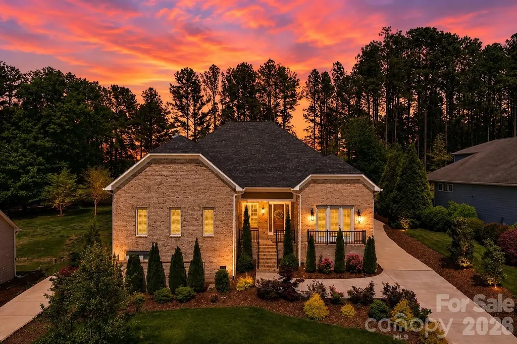 209 Holdsworth Drive Mount Holly NC 28120