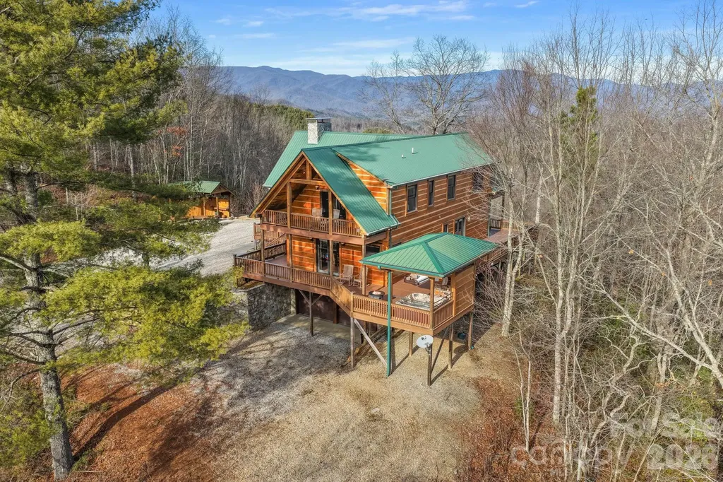2150 Shellstand Road Almond NC 28702