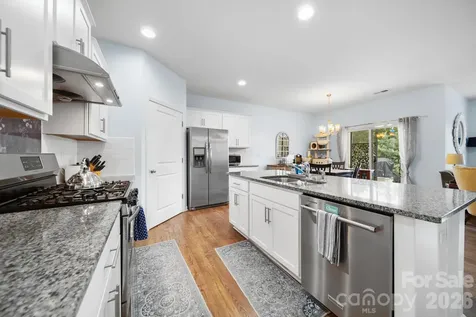 2228 Apple Glen Lane Charlotte NC 28269