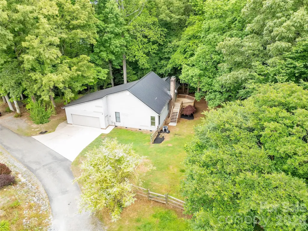 128 Spencer Woods Drive Dallas NC 28034
