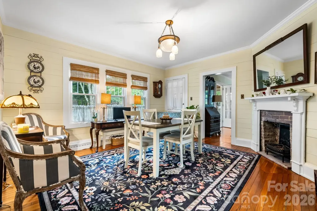 214 Webb Street Statesville NC 28677