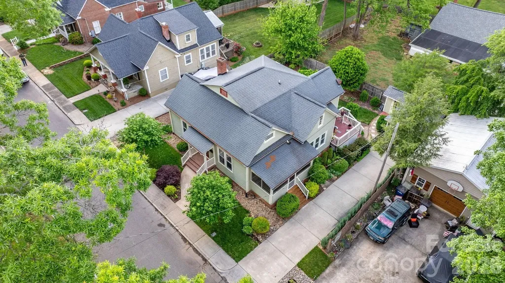 214 Webb Street Statesville NC 28677