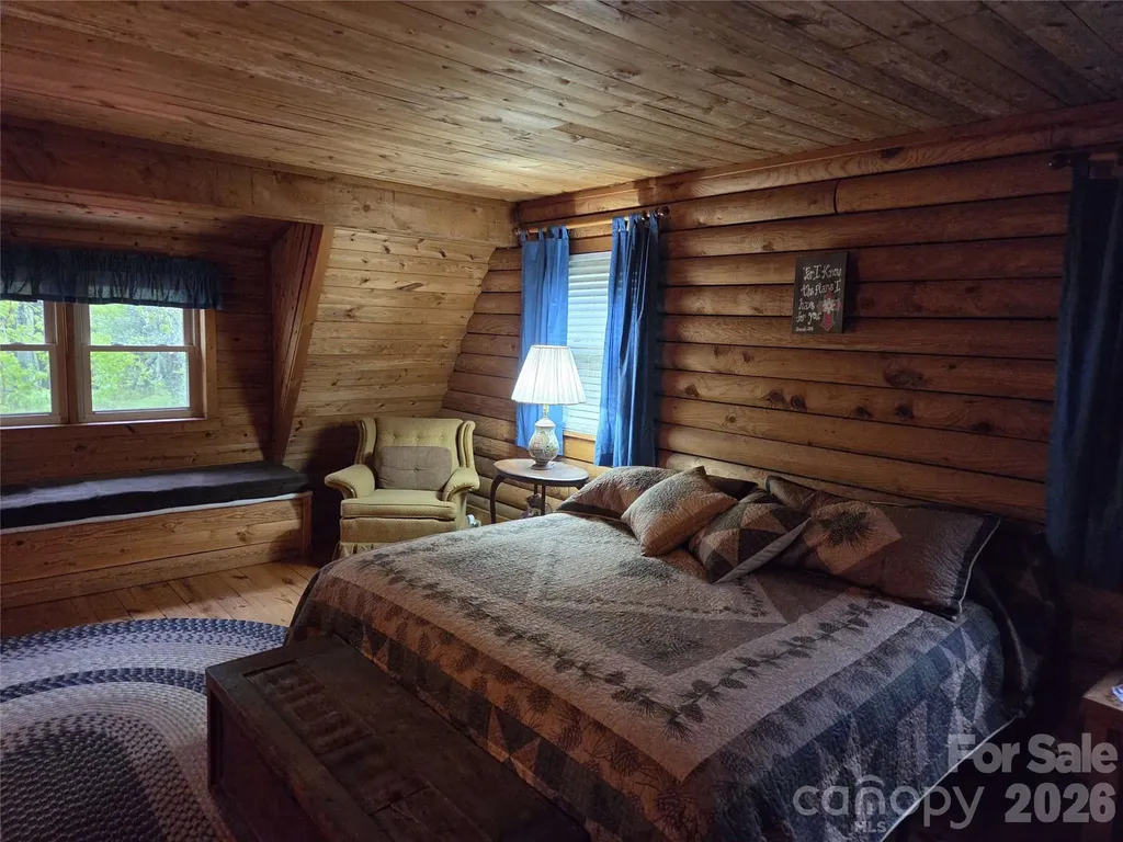692 Buck Hill Road Newland NC 28657