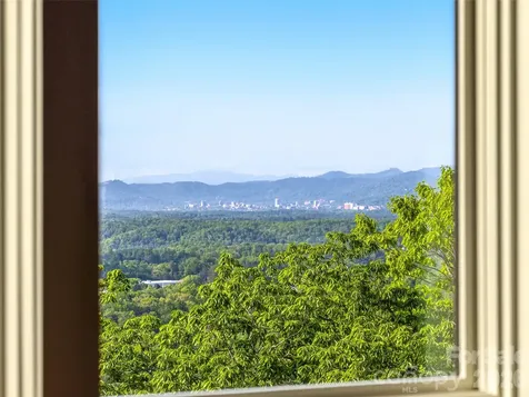 32 Featherstone Trail Arden NC 28704