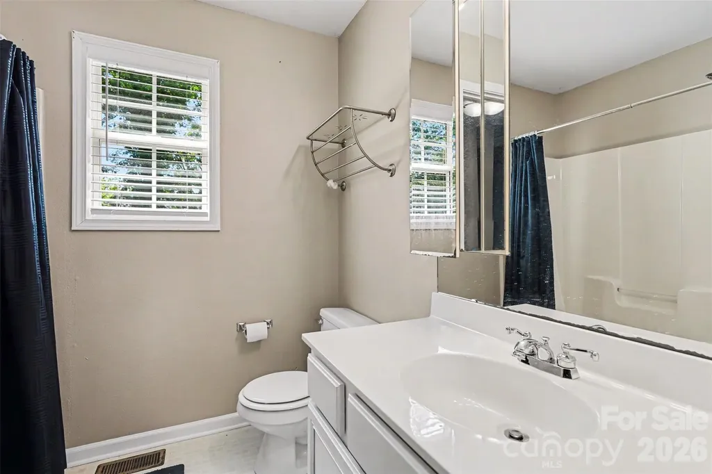 264 Brookstone Drive Mount Holly NC 28120
