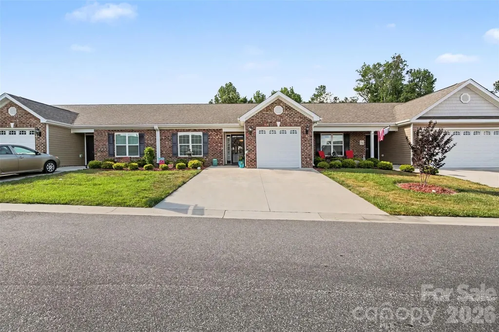 105 Oak Ridge Drive Archdale NC 27263