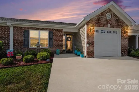 105 Oak Ridge Drive Archdale NC 27263