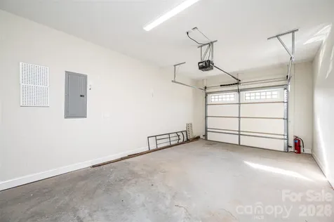 1381 River Club Ridge Lenoir NC 28645