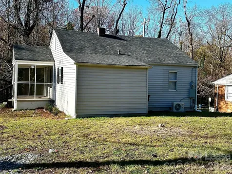 103 Snider Avenue Lexington NC 27292