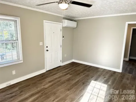 103 Snider Avenue Lexington NC 27292
