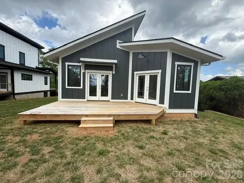 5 Locust Street Asheville NC 28804