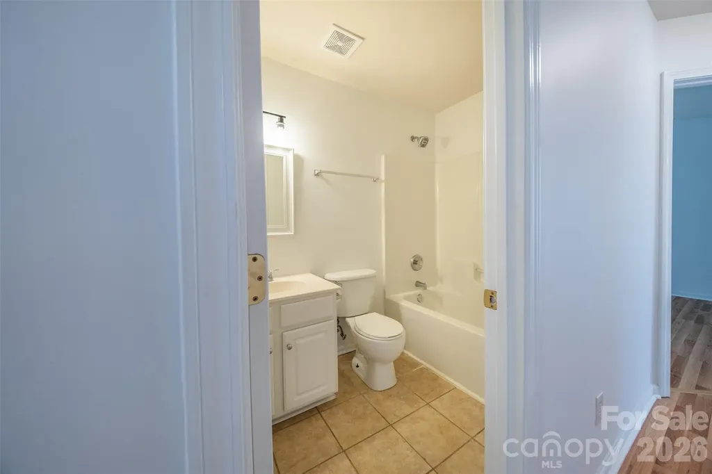 11730 Huxley Road Charlotte NC 28277