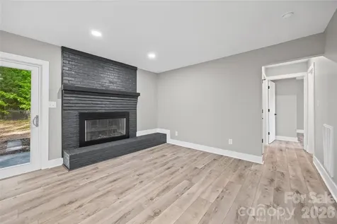 5950 Lake Wylie Road Clover SC 29710