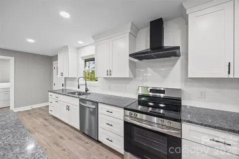 5950 Lake Wylie Road Clover SC 29710