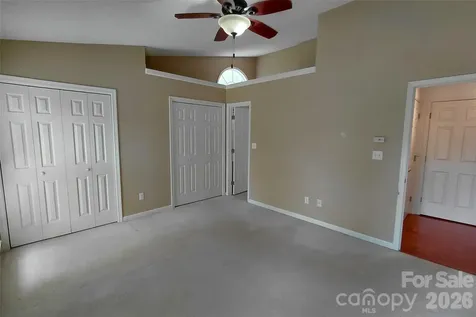 1016 Thorncrest Drive Fletcher NC 28732