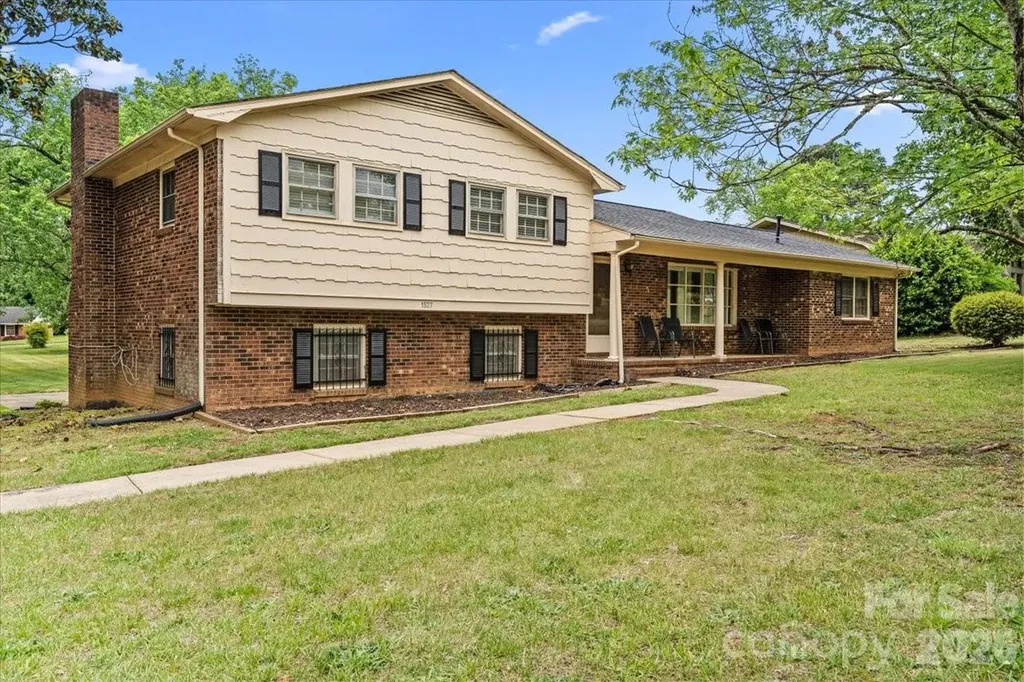 1527 Rhyne Street Shelby NC 28152