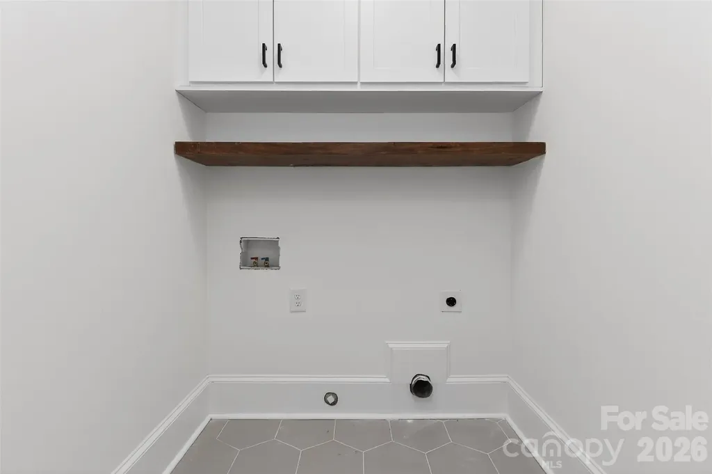 5026 Buckingham Drive Charlotte NC 28209