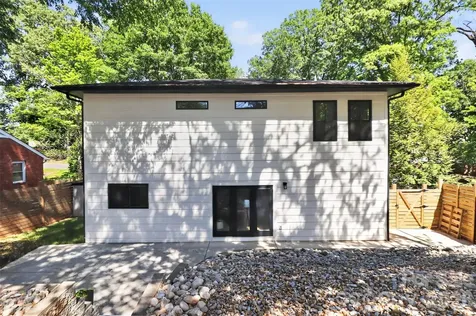 5026 Buckingham Drive Charlotte NC 28209