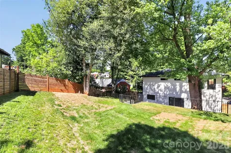 5026 Buckingham Drive Charlotte NC 28209