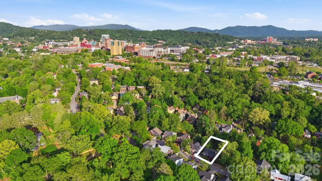107 Courtland Avenue Asheville NC 28801