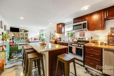 107 Courtland Avenue Asheville NC 28801