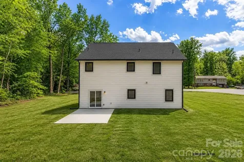 4147 2nd Street NE Hickory NC 28601