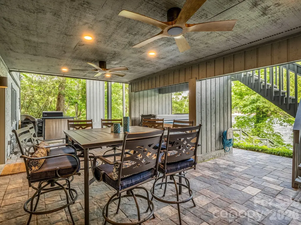 176 Quail Cove Road Lake Lure NC 28746