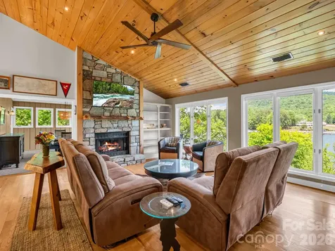 176 Quail Cove Road Lake Lure NC 28746