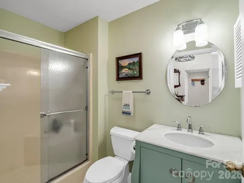 176 Quail Cove Road Lake Lure NC 28746