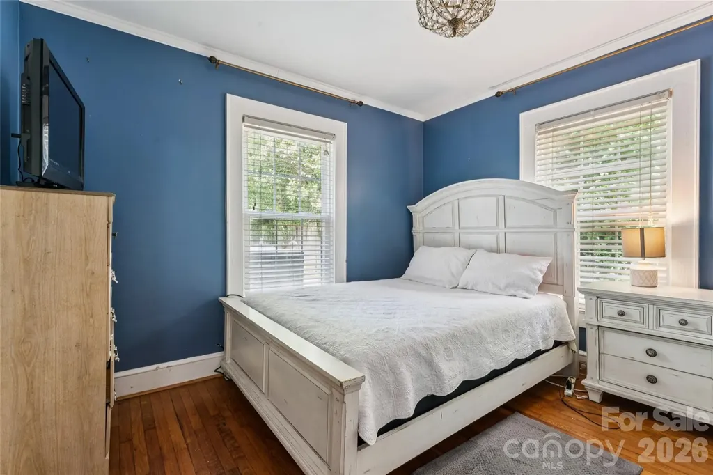 2224 Dundeen Street Charlotte NC 28216