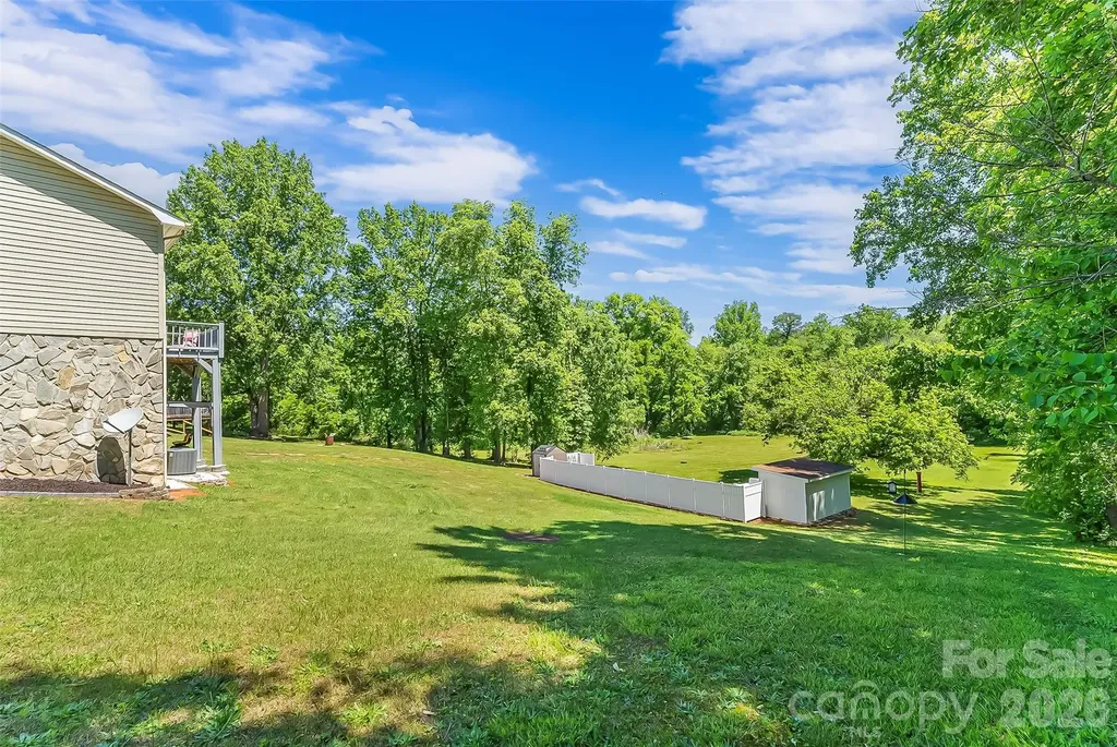 3104 Zion Church Road Hickory NC 28602