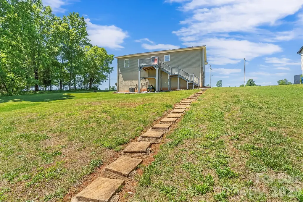 3104 Zion Church Road Hickory NC 28602