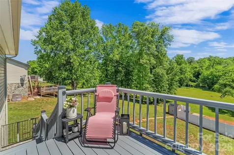 3104 Zion Church Road Hickory NC 28602