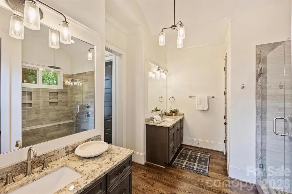 4507 Givens Way Charlotte NC 28209