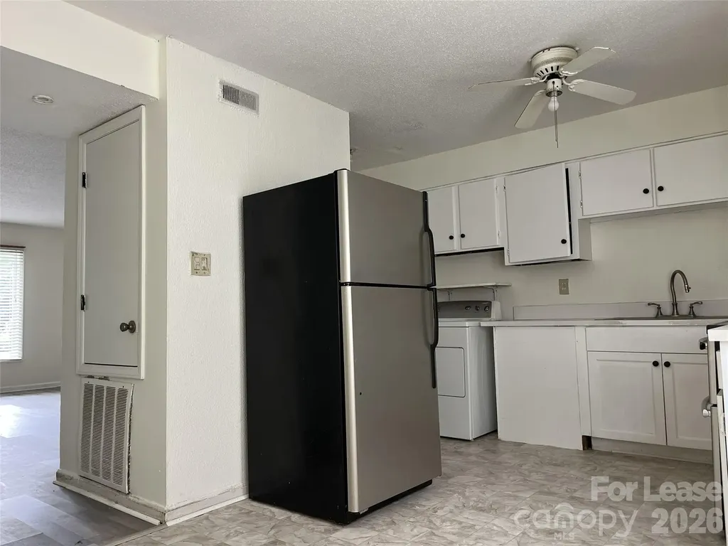 1911 Smoke Ridge Court Charlotte NC 28210