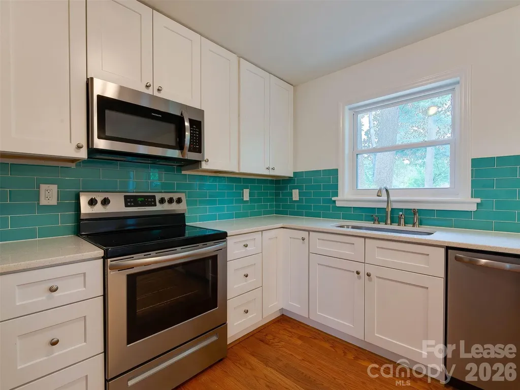 5646 Oak Drive Charlotte NC 28216