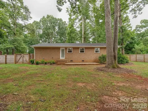 5646 Oak Drive Charlotte NC 28216