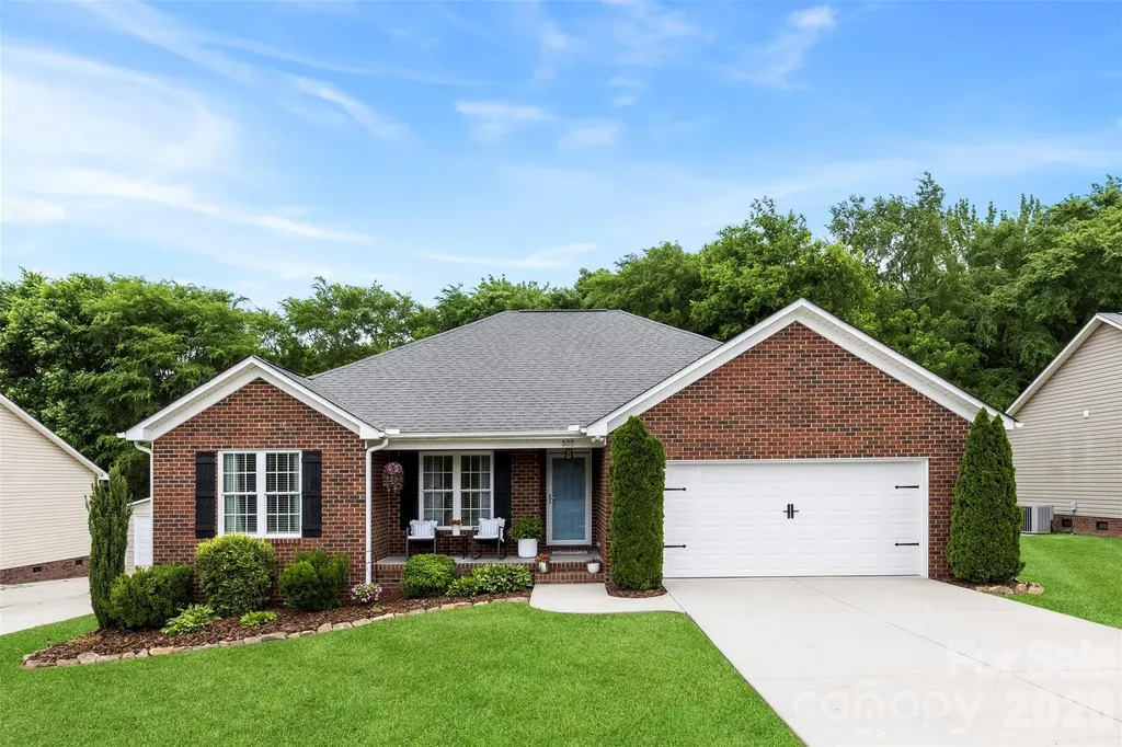 505 Allen Drive NW Concord NC 28027