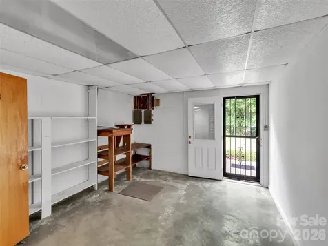 250 Reeves Cove Road Candler NC 28715