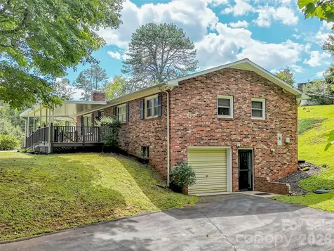 250 Reeves Cove Road Candler NC 28715
