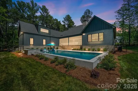 6223 Chimney Bluff Road Lancaster SC 29720