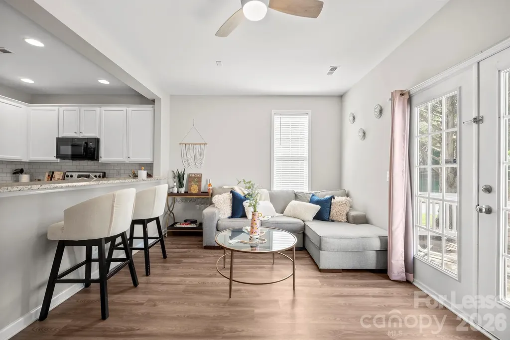 11339 Dundarrach Lane Charlotte NC 28277