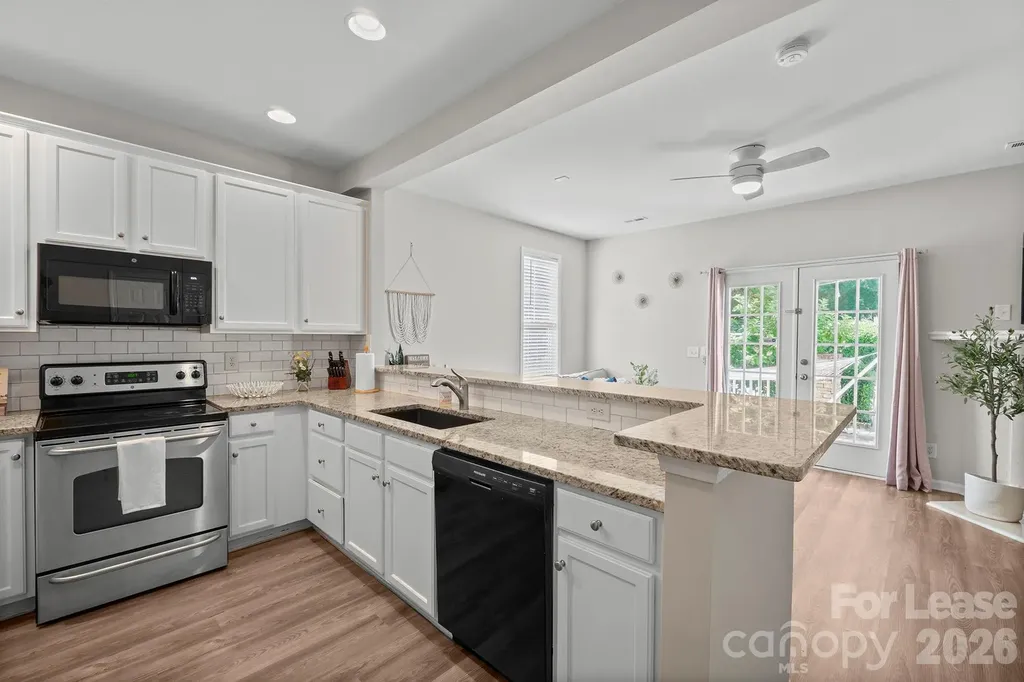 11339 Dundarrach Lane Charlotte NC 28277