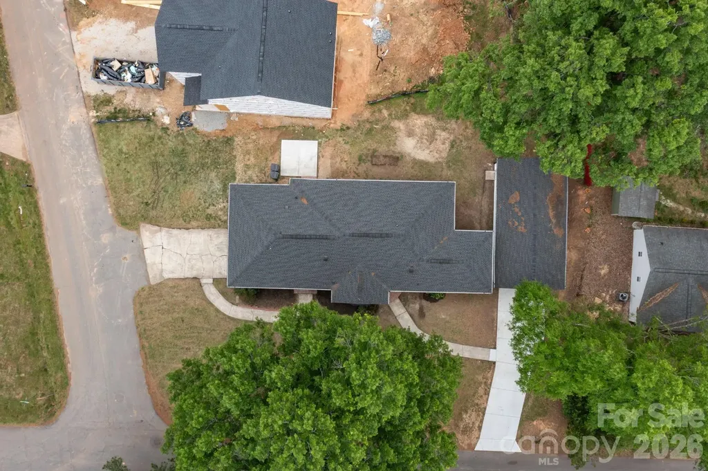 6109 Cora Street Charlotte NC 28216