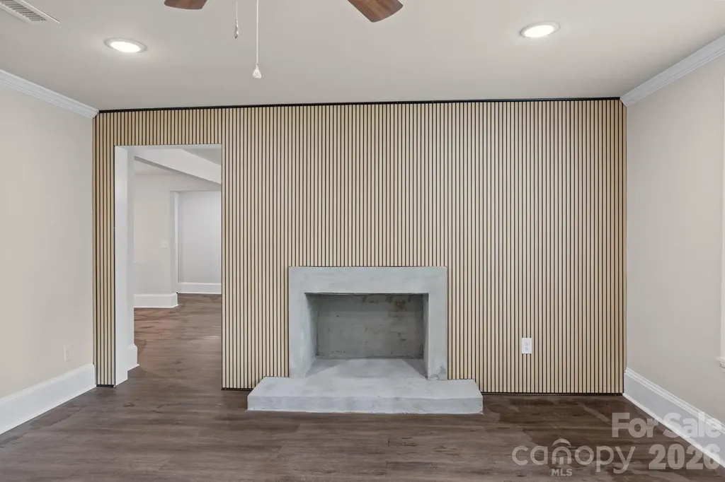 6109 Cora Street Charlotte NC 28216